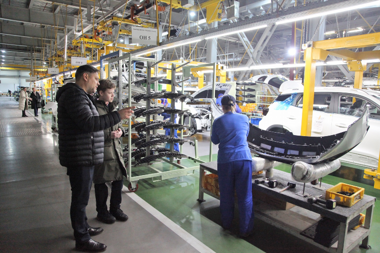 Автотор калининград директор