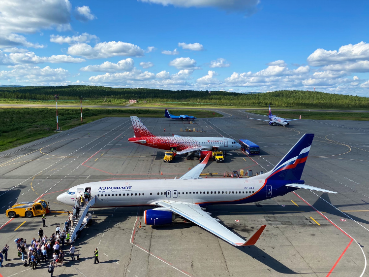 Калининград санкт петербург расписание самолетов
