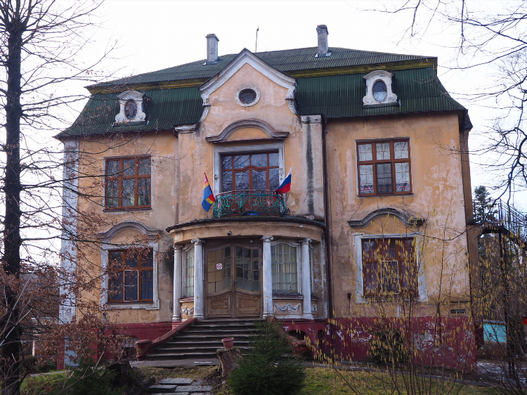 Купить квартиру в районе амалиенау в калининграде