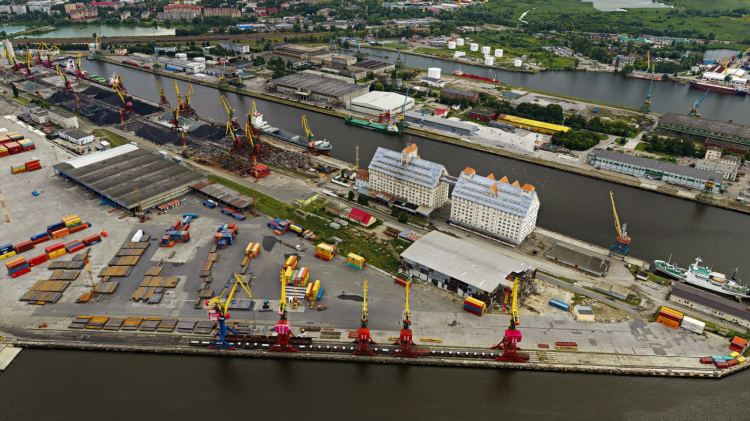 Морской порт в калининграде