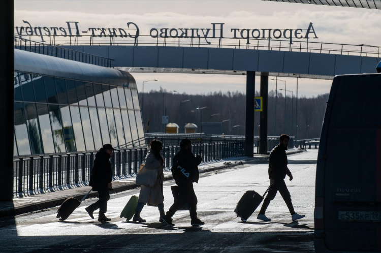 Рейс калининград санкт петербург расписание самолетов